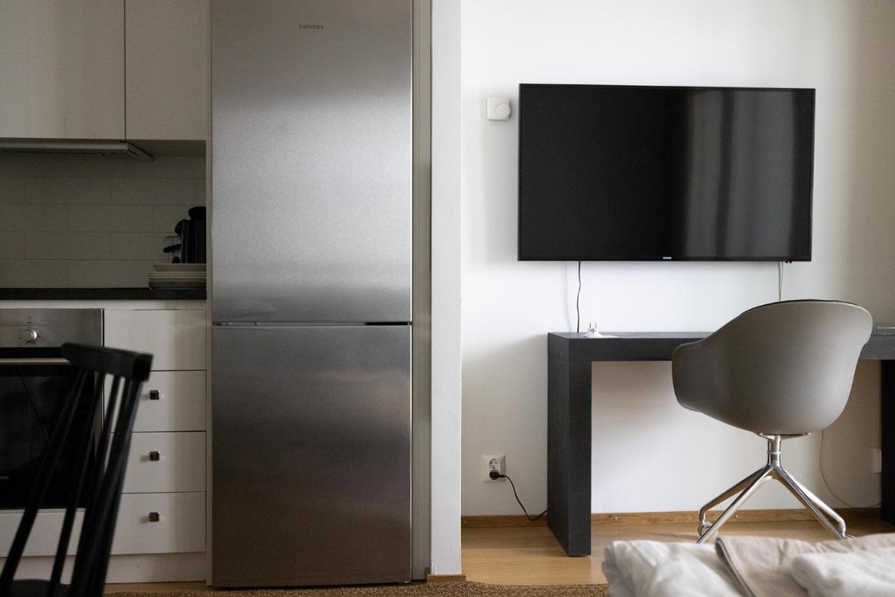 הלסינקי Poista 2Ndhomes Modern 1Br Home With Balcony By The Central Station מראה חיצוני תמונה